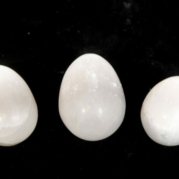 Selenite Egg 2.5"