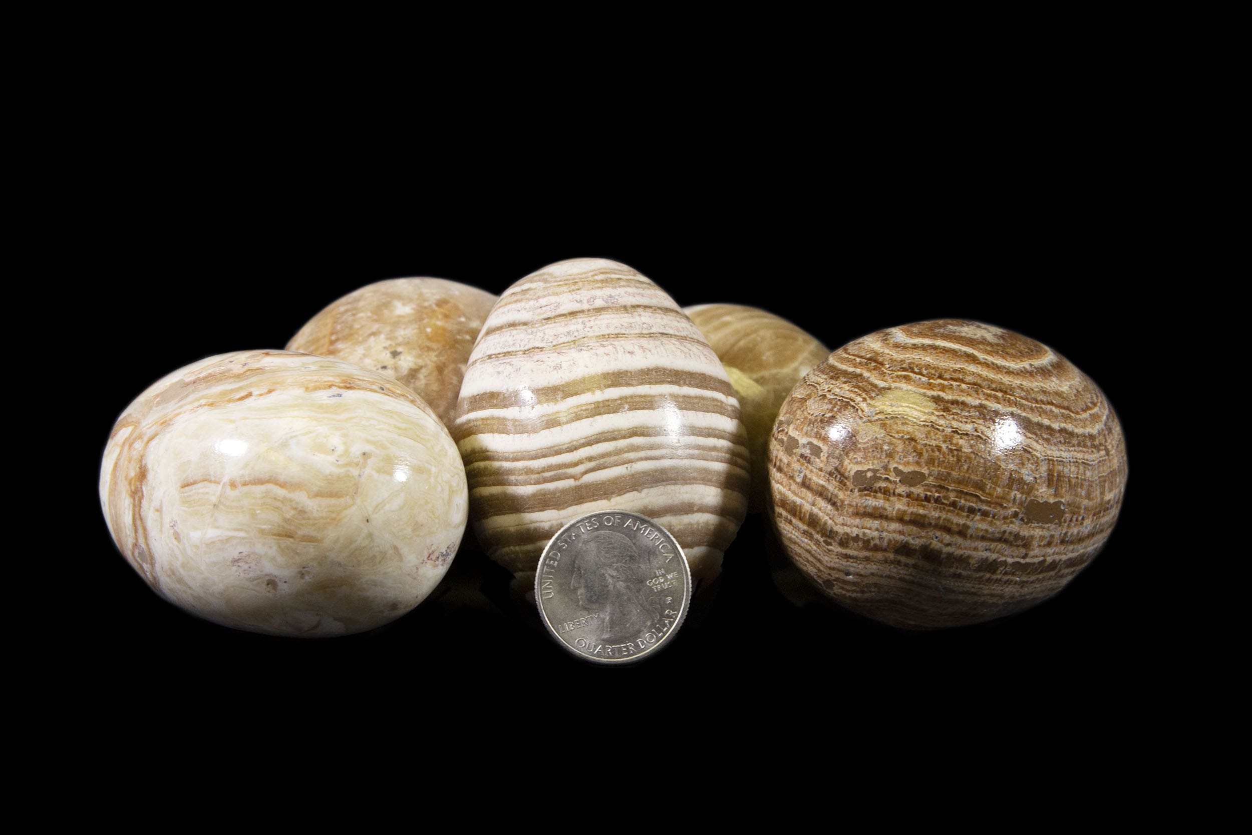 Aragonite egg small 2.5"